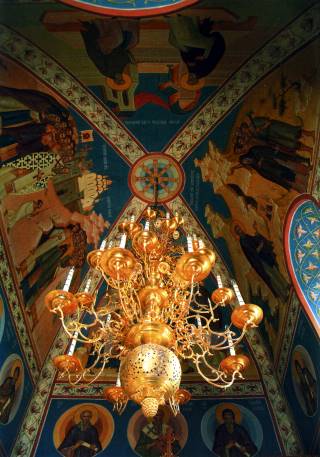 Росписи в куполе придела преподобного Димитрия Прилуцкого