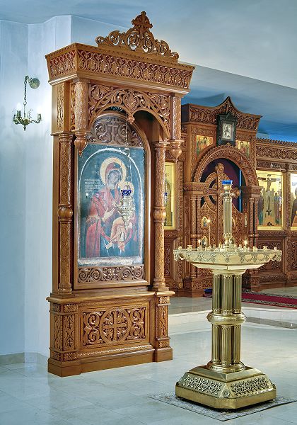Оформление интерьера храма Новомучеников и Исповедников в Бутово