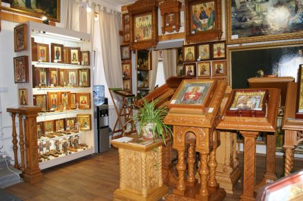 Православный магазин «Щигры». Иконы, храмовая мебель.