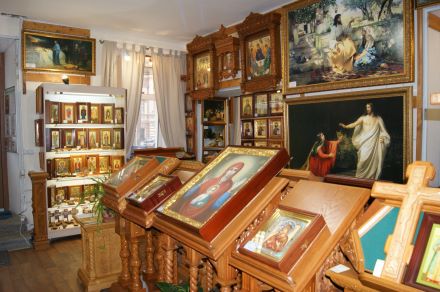 Православный магазин «Щигры». Киоты для икон, иконы.