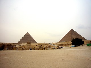 Египет, Каир, сфинкс и пирамиды.