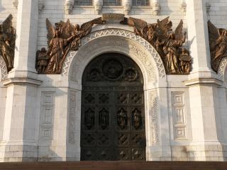 Горельефы Храма Христа Спасителя. Большие средние врата