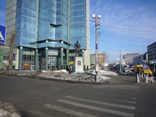 Памятник русскому гвардейцу Семеновского полка