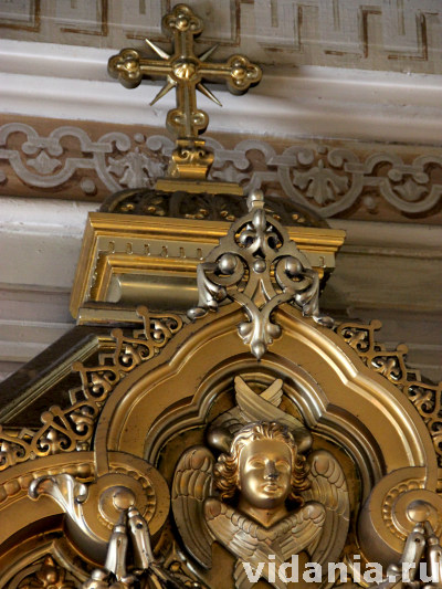 Убранство храма иконы Божией Матери «Знамение» в Переяславской слободе