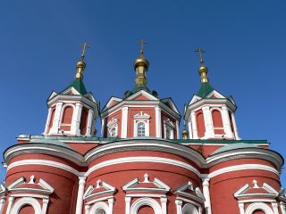 Коломна, Коломенский кремль, Брусенский женский монастырь, Крестовоздвиженский собор, купола