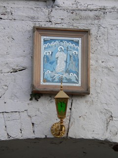 Можайск, Можайский Лужецкий Ферапонтов монастырь. Икона над въездными воротами надвратной Преображенской церкви.