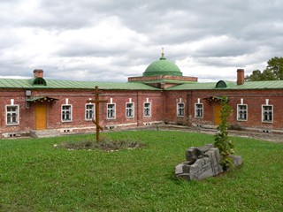 Спасо-Бородинский женский монастырь, село Семеновское. Монастырские постройки.