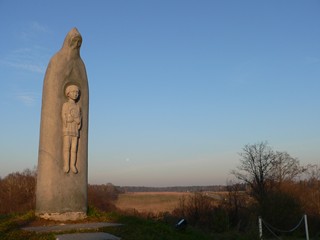 Радонеж, памятник Сергию Радонежскому в Радонеже