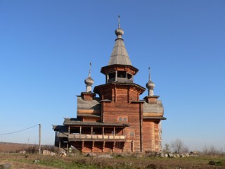 Водопад Гремячий ключ, храм преподобного Сергия Радонежского