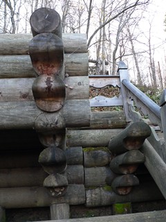 Водопад Гремячий ключ. Деревянная лестница. Вверху - Святой источник преподобного Сергия Радонежского