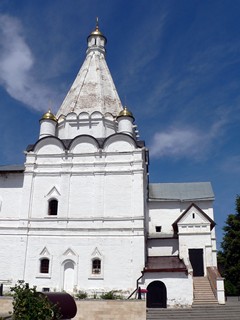 Серпухов, Владычный женский монастырь. Церковь Георгия Победоносца во Владычном монастыре