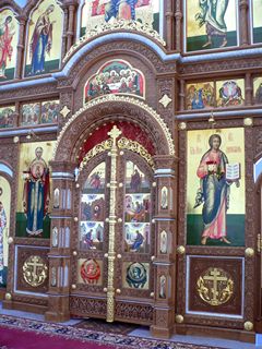 Чеховский район, Крюково, Царские врата иконостаса церкви Николая Чудотворца.