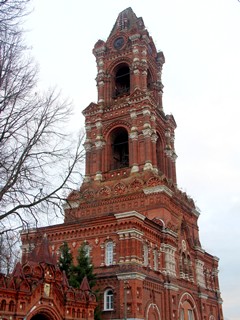 Колокольня Казанского Колычевского женского монастыря.