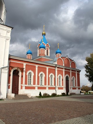 Коломна, Тихвинская церковь в Коломенском кремле.
