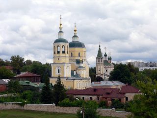 Серпухов, Ильинская и Троицкая церкви