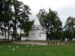 Дзержинский, Николо-Угрешский мужской монастырь, храм-часовня в честь страстей Господних