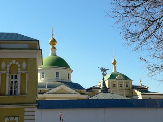 Видное, Свято-Екатерининский мужской монастырь, Екатерининский собор, Петропавловская церковь, купола, монастырская стена