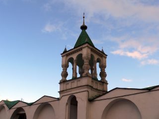 Дзержинский, Николо-Угрешский мужской монастырь, монастырская стена, башенки