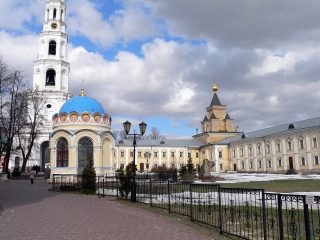 Дзержинский, Николо-Угрешский мужской монастырь, часовня, храм во имя иконы Божией Матери Всех Скорбящих Радость