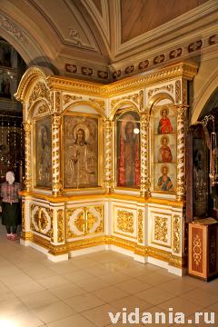 Убранство церкви Димитрия Солунского в Малахово