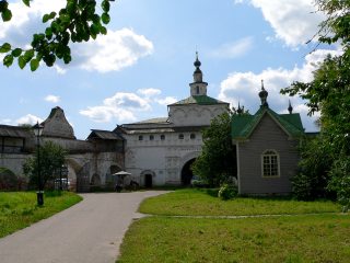 Переславль-Залесский, Горицкий Успенский мужской монастырь, Проездные ворота