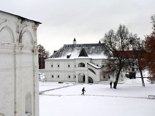 Рязань, Рязанский кремль, Вид с галереи Успенского собора на Певческий корпус