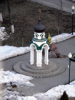 Воронеж, часовня возле Благовещенского кафедрального собора.