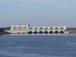 Углич, Угличская ГЭС одна из первых станций Волжского каскада.