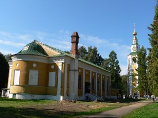 Углич, Угличский Кремль. Богоявленский собор и колокольня.