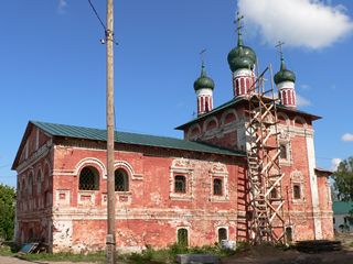 Углич, Смоленская церковь Богоявленского монастыря.