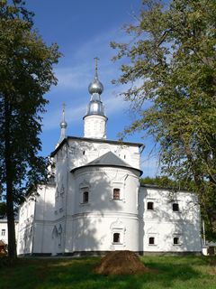 Улейма, Николо-Улейминский монастырь, Введенская церковь с трапезной (1695 г.).
