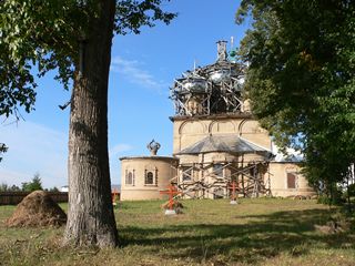 Улейма, Никольский собор, Николо-Улейминский монастырь.