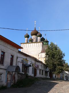 Борисоглебский, Сретенская надвратная церковь Борисоглебского монастыря.