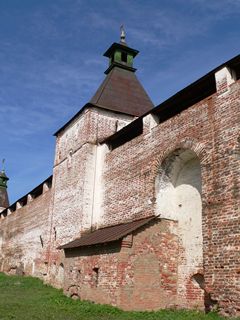 Борисоглебский, Борисо-Глебский монастырь. Стена Борисоглебского монастыря.