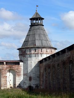 Борисоглебский, Борисо-Глебский монастырь. Северо-Восточная угловая башня монастыря.