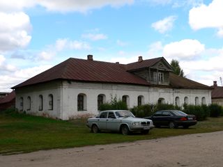 Борисоглебский, Борисо-Глебский монастырь. Казначейский корпус.