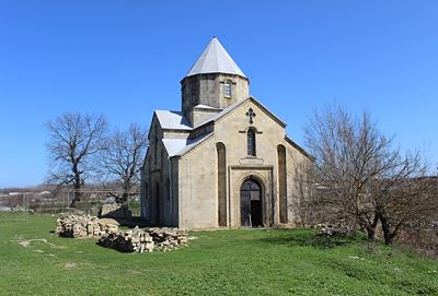 Армянский храм Святого Григориса, с.Молла-Халил-Кент  Дербентского района. Западный фасад храма.