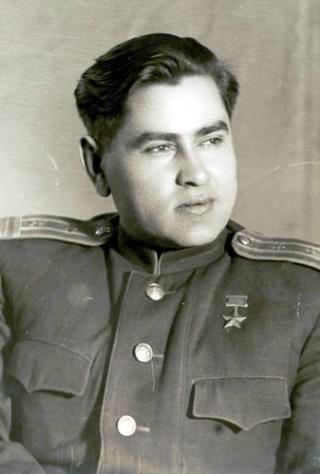 Алексей Петрович Маресьев.